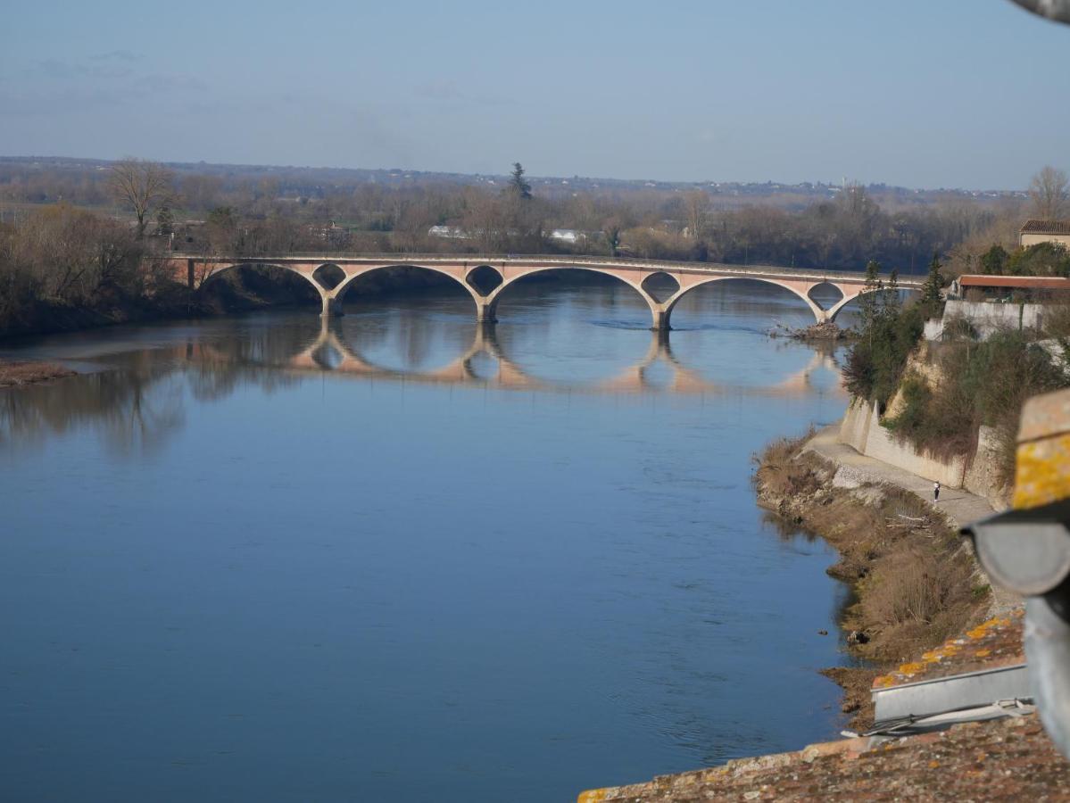 Hotel Restaurant Cote Garonne Le Balcon Des Dames - Tonneins Fauillet Marmande - Vue Panoramique Bord De Garonne Chambres Climatisees Exteriér fotografie