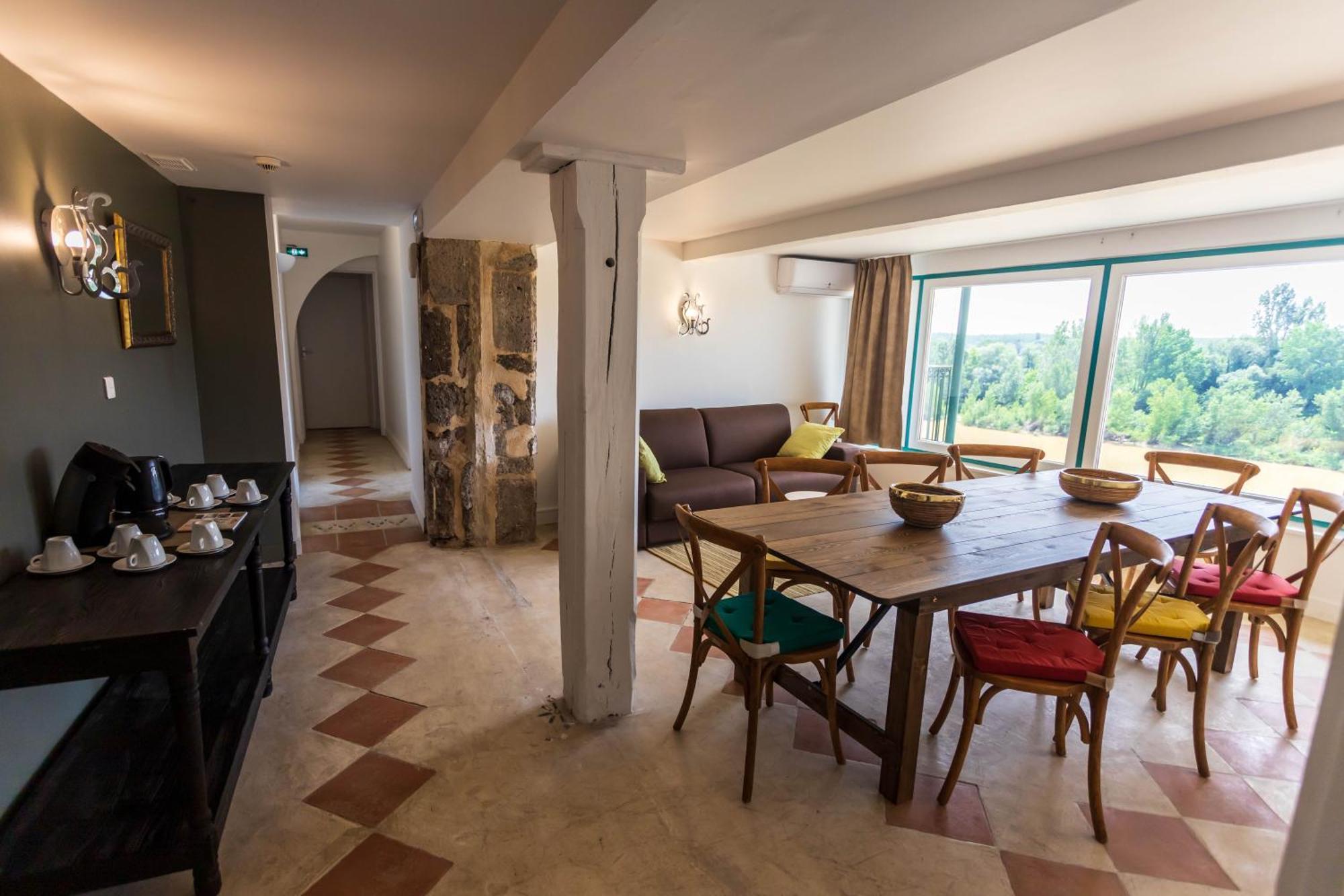 Hotel Restaurant Cote Garonne Le Balcon Des Dames - Tonneins Fauillet Marmande - Vue Panoramique Bord De Garonne Chambres Climatisees Exteriér fotografie