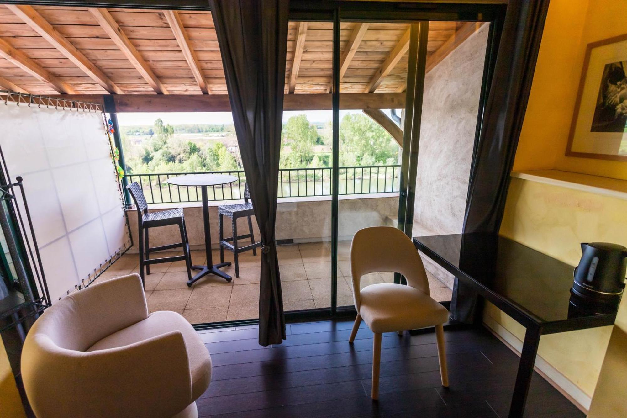 Hotel Restaurant Cote Garonne Le Balcon Des Dames - Tonneins Fauillet Marmande - Vue Panoramique Bord De Garonne Chambres Climatisees Exteriér fotografie