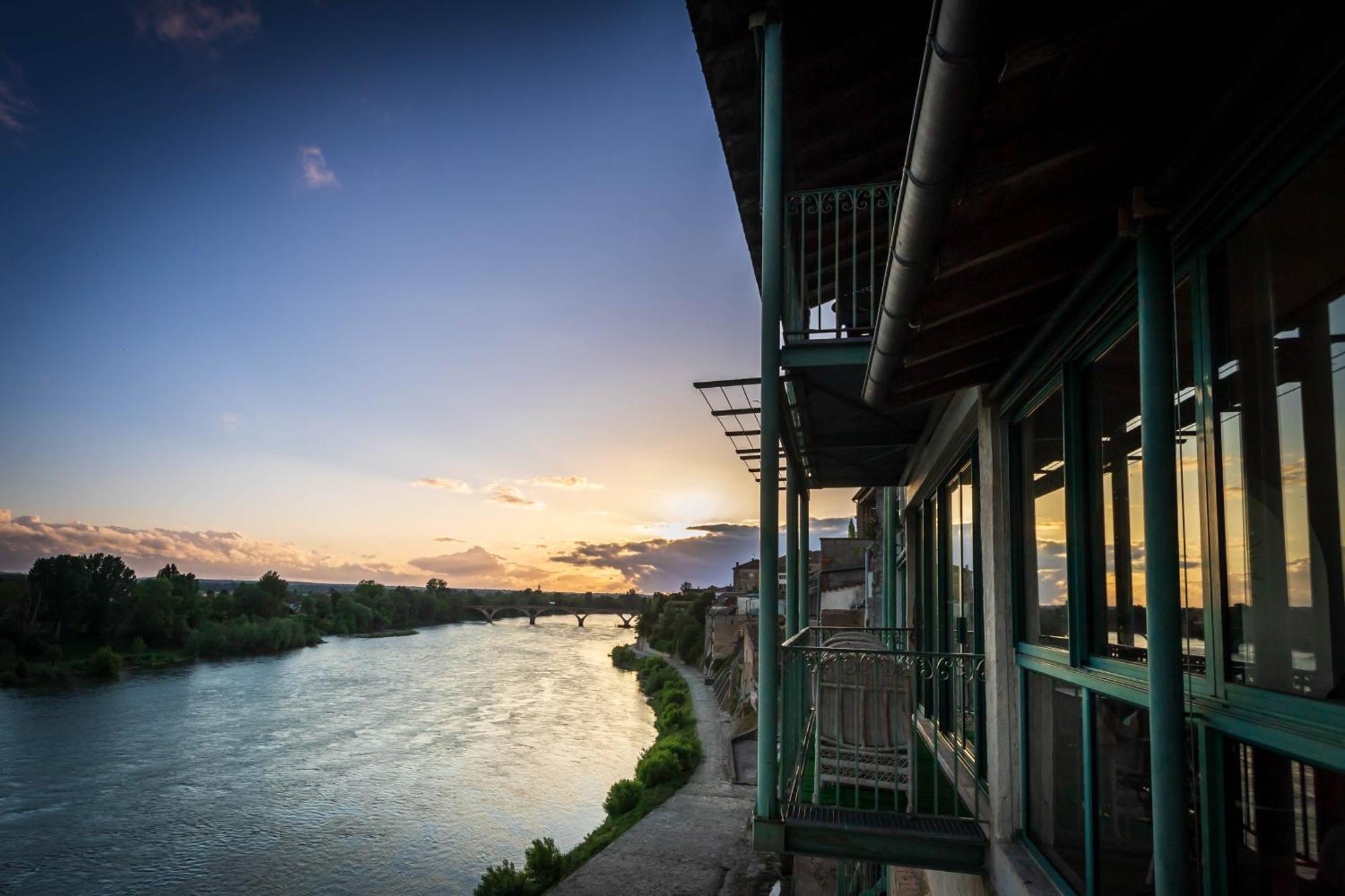 Hotel Restaurant Cote Garonne Le Balcon Des Dames - Tonneins Fauillet Marmande - Vue Panoramique Bord De Garonne Chambres Climatisees Exteriér fotografie